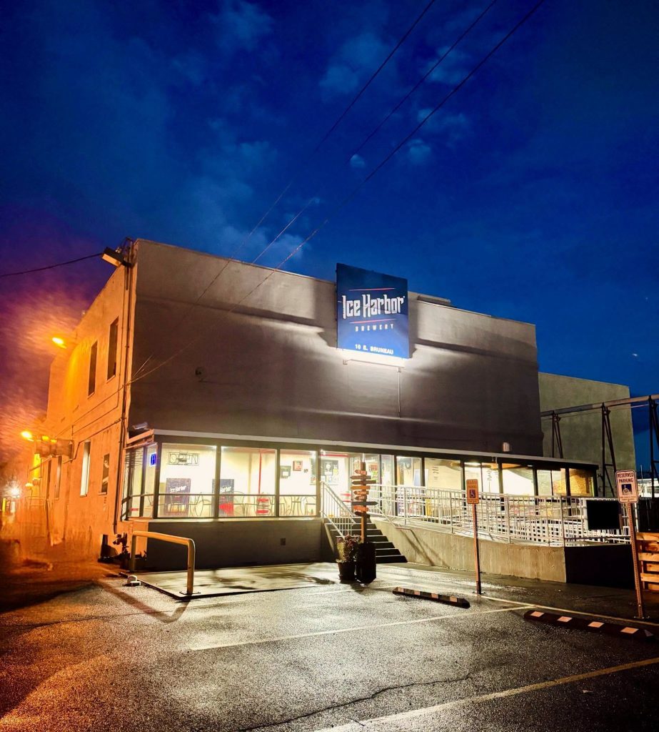 Ice Harbor Brewery in Kennewick, WA