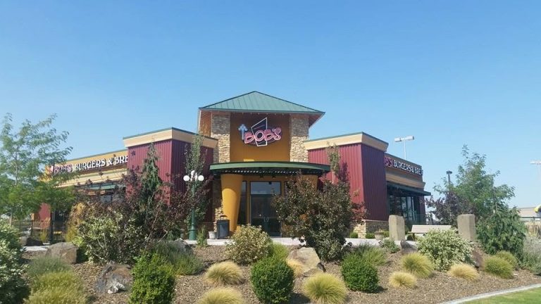 Bob’s Burgers & Brew in Richland, WA