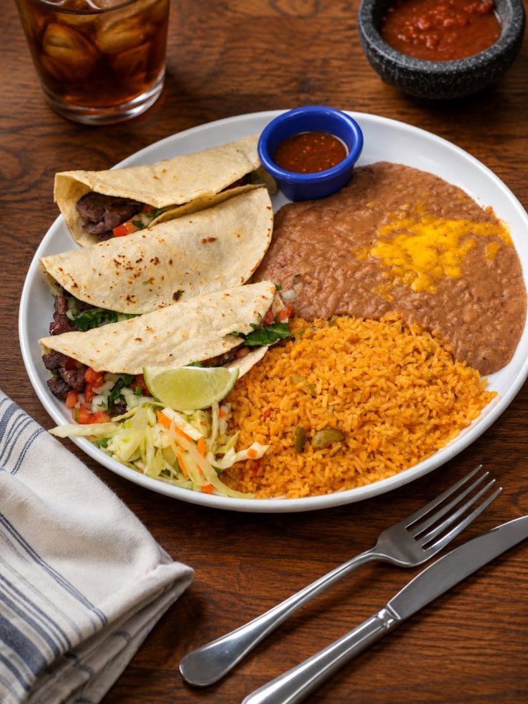 Isla Bonita in Richland, WA
